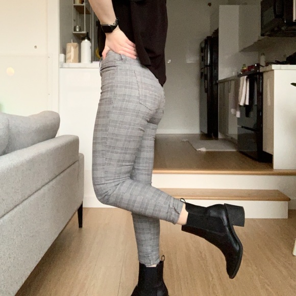 Plaid pants 💫 - Picture 2 of 5